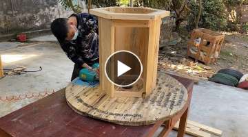Clever DIY Recycled Furniture Ideas for Outdoor Living // Cool Wooden Cable Reel Recycling Ideas